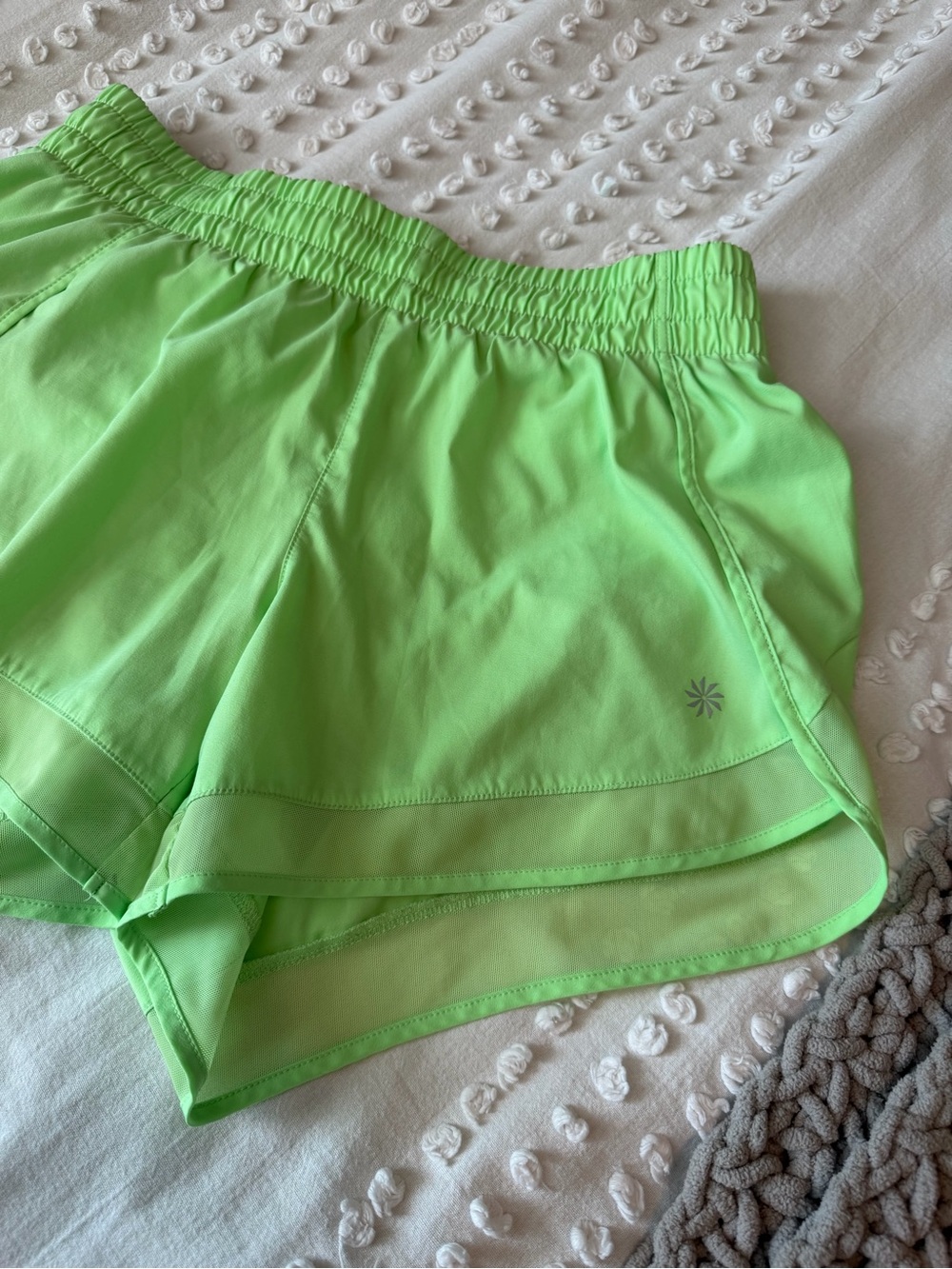 Athleta Women’s XS Race Runner Neon Green Athletic Shorts